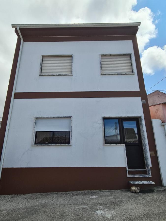 Gomes & Fortunato House Casais Brancos Экстерьер фото