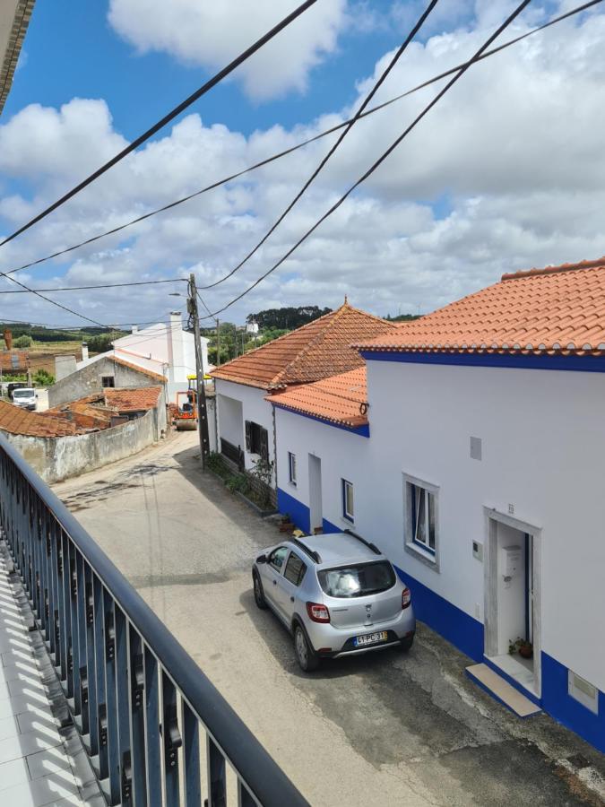 Gomes & Fortunato House Casais Brancos Экстерьер фото