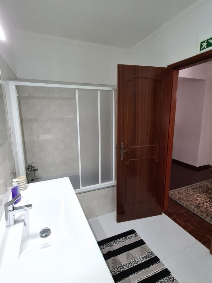 Gomes & Fortunato House Casais Brancos Экстерьер фото