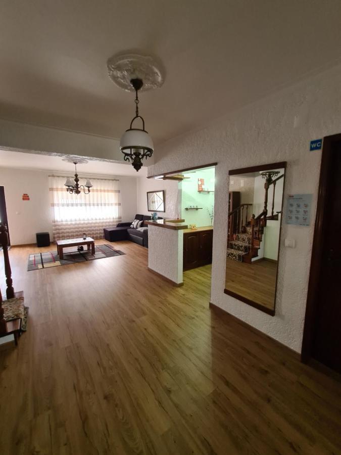 Gomes & Fortunato House Casais Brancos Экстерьер фото
