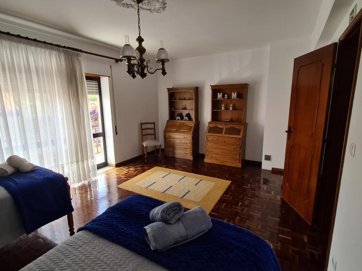 Gomes & Fortunato House Casais Brancos Экстерьер фото